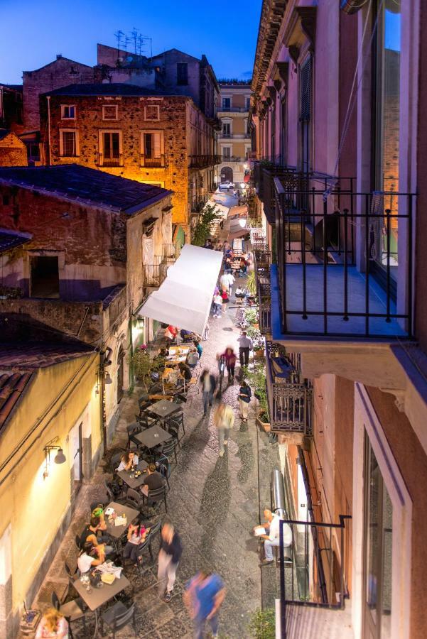 Vico Santa Filomena Apartment Catania Ngoại thất bức ảnh